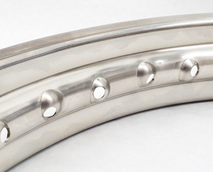 06-1951 - Stainless Steel - UK - Image 3