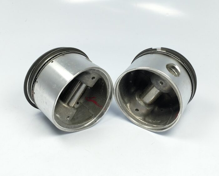 Piston Set - +.020" - Made in England - Hepolite - Image 6