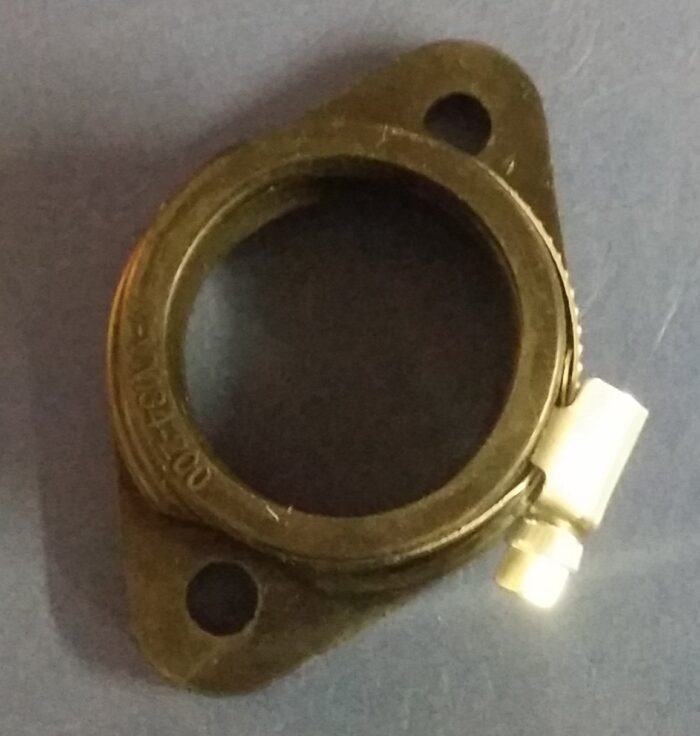 Carburetor Mount with Flange - 30 to 34 mm