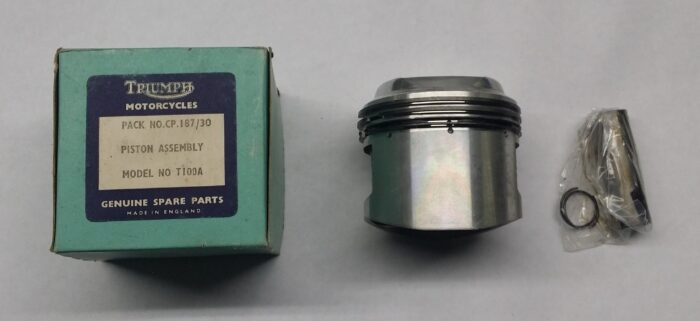 70-6884 +.030" - Piston Set - NOS Triumph - Image 4