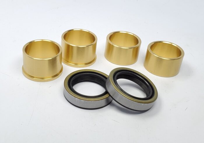 97-0441 / 97-0443 - Fork Bushing and Seal Set - Triumph 1964-70 - UK