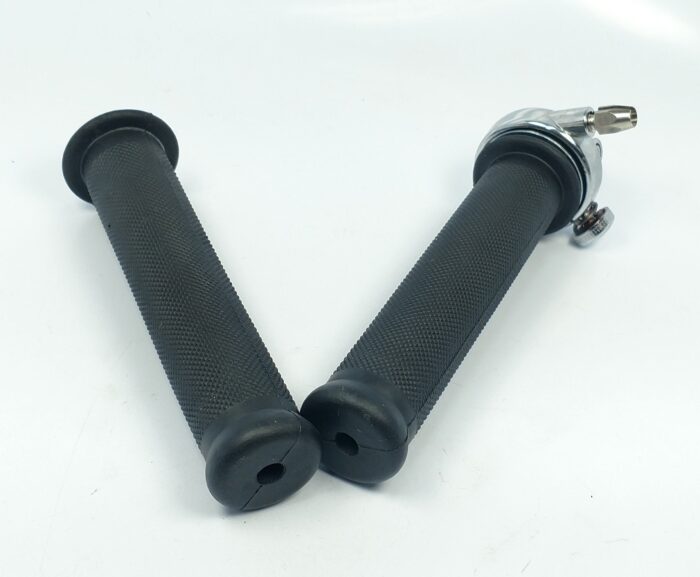 97-0697 - Throttle Assembly - With Grip Set - Taiwan - EMGO - Image 3