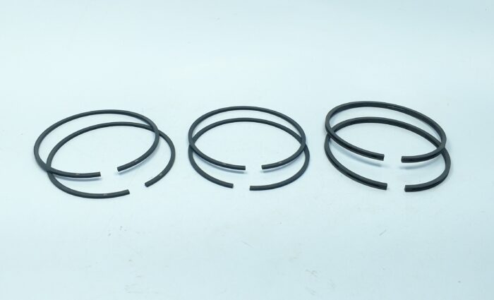 R13570 - Standard Size - Triumph Unit 500 - 1958-74 - Goetze