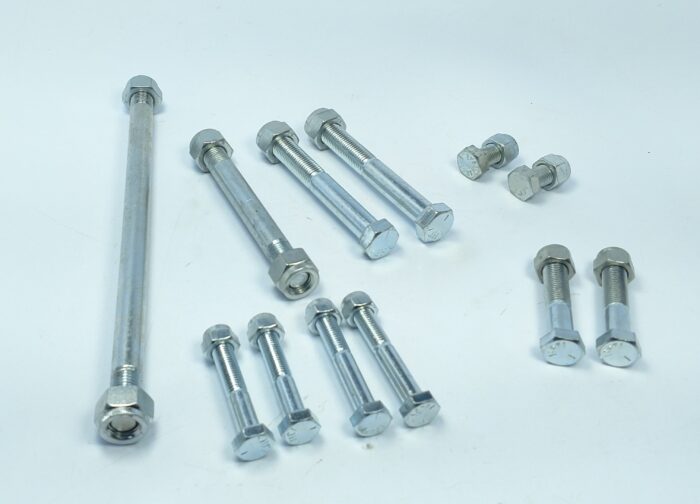Bolt Kit - Triumph - 1970 - T120 / TR6 - UK