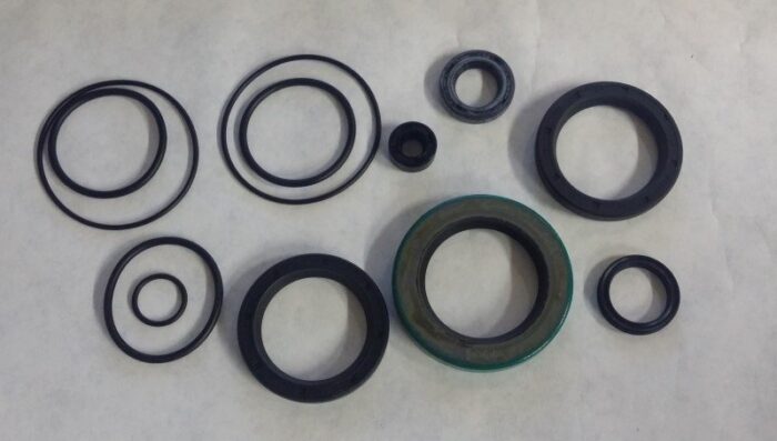 Oil Seal Set - Triumph T150V / BSA A75RV - UK