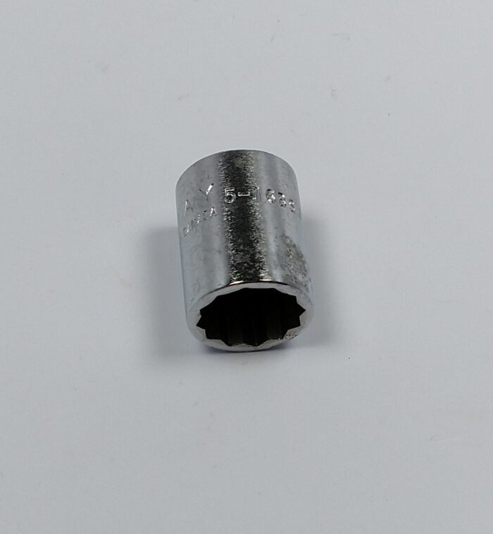 5/16W Socket - 3/8" Drive - 12 Point - Gray - Made in Canada - Image 2