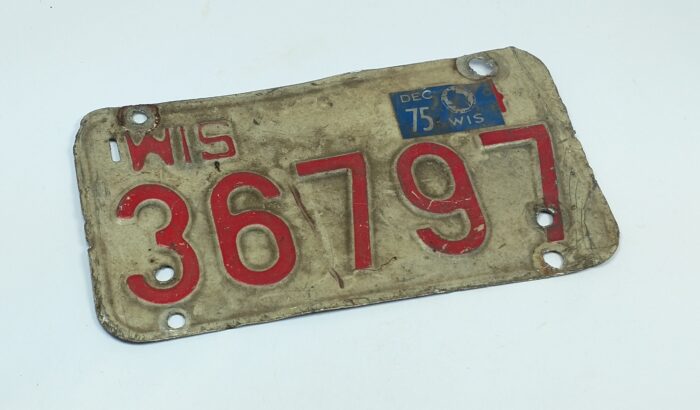 1975 Wisconsin Vintage License Plate