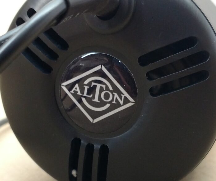 Pre Unit Triumph Alternator - Includes Regulator / Rectifier - France - Alton - Image 2