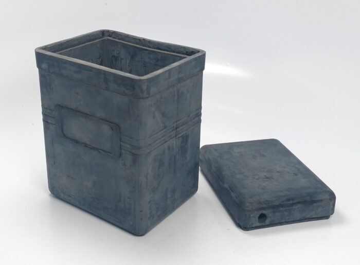 Battery Box - Rubber - PU7D - No Logo - Image 4