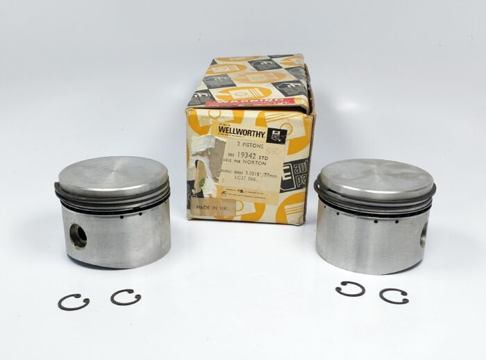 19342 - NOS Piston Set - Standard Size - UK - Wellworthy - Image 2
