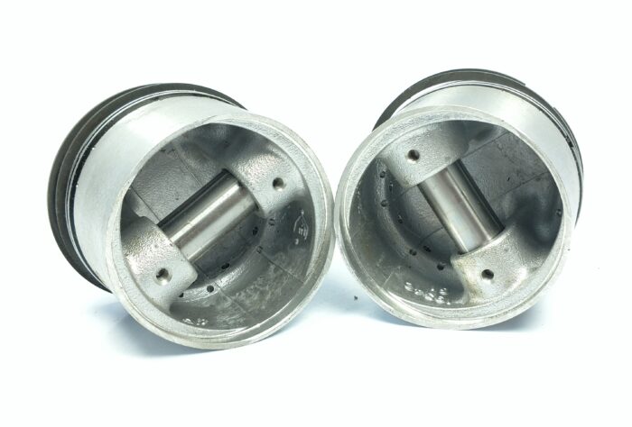 19342 - NOS Piston Set - Standard Size - UK - Wellworthy - Image 3