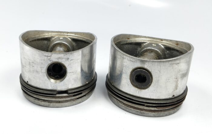 Used Piston Set +.040" - Norton 850cc - Wellworthy - Image 6