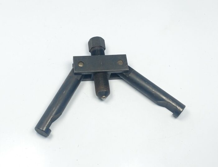 06-7500 - 2 Arm Puller - 3/4" x 26 Threads