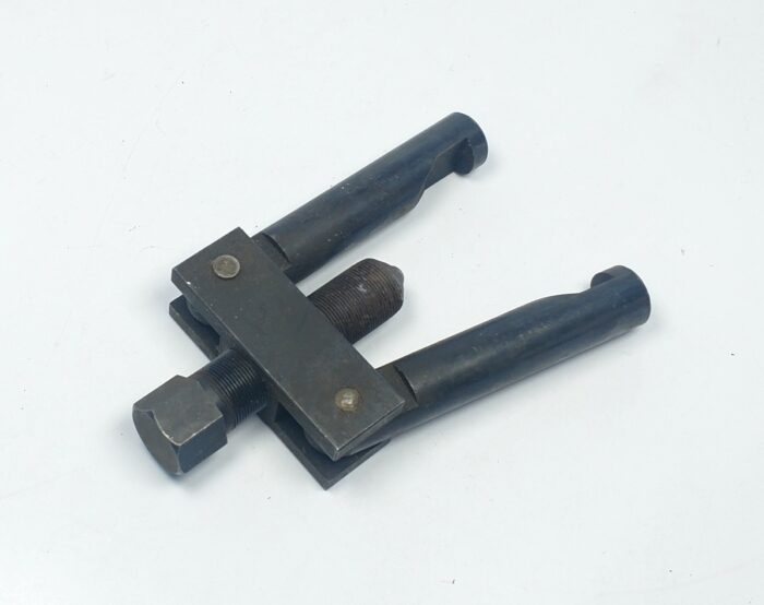 06-7500 - 2 Arm Puller - 3/4" x 26 Threads - Image 2