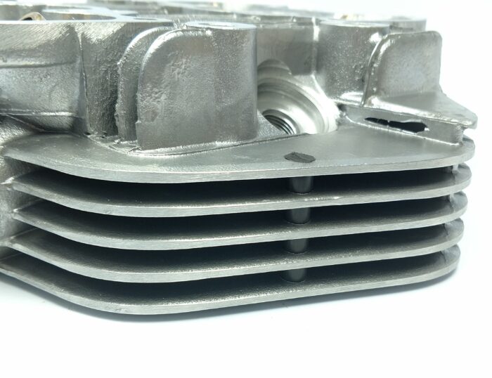 71-7505 - NEW - TR7 - Single Carb - Threaded Exhaust Ports - UK Made - Image 7