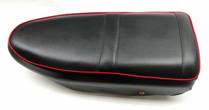 Twin SS500 Seat - All 500 Singles AMC - 1957-59 - Red Piping - UK - Image 9