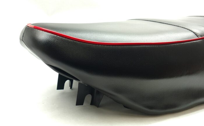 Twin SS500 Seat - All 500 Singles AMC - 1957-59 - Red Piping - UK - Image 6