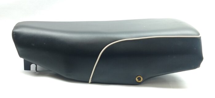 Norton N15 / Matchless G15 Seat - UK - Image 3