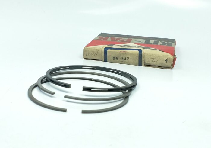 R15490 - Standard Size - BSA B40 - NOS - England