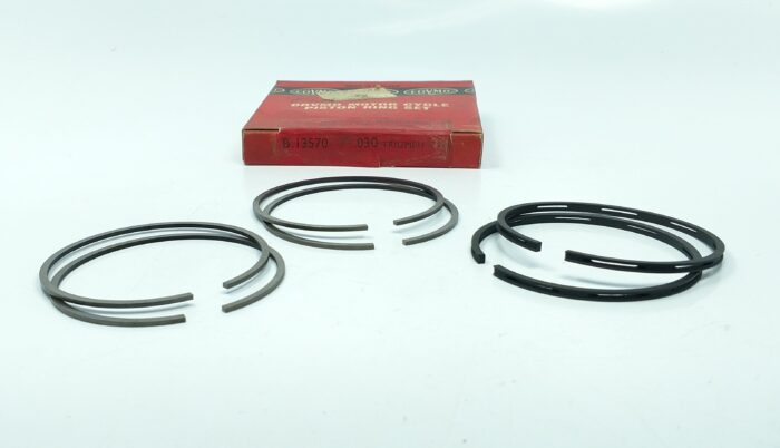 R13570 +.030" - Triumph - Unit 500cc - NOS - Made in England - COVMO - Image 2