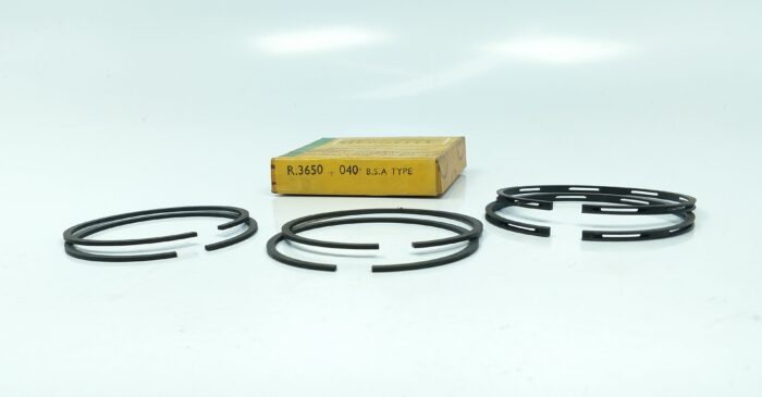 R3650 - +.040" - BSA - A10 - 650cc - England - Hepolite - Image 2