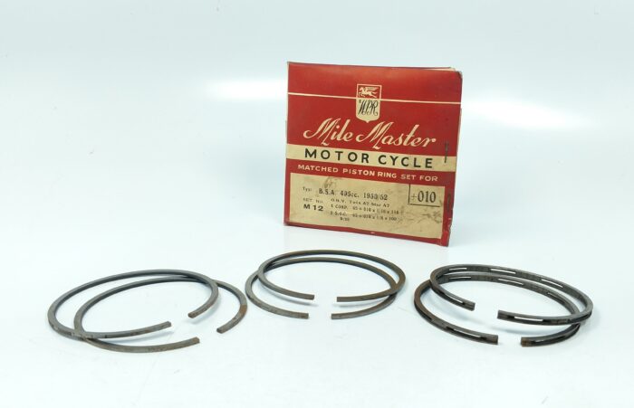 R4550 + .010" - BSA A7 - 500cc - NOS - Milemaster