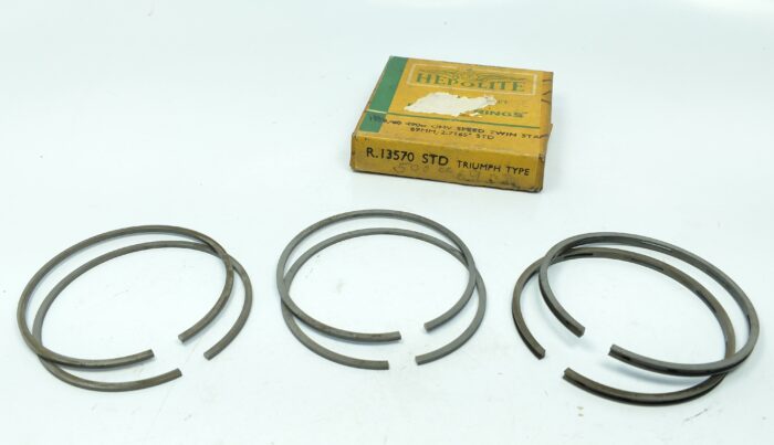 R13570 - Standard Size - Triumph - Unit 500cc - NOS - Hepolite