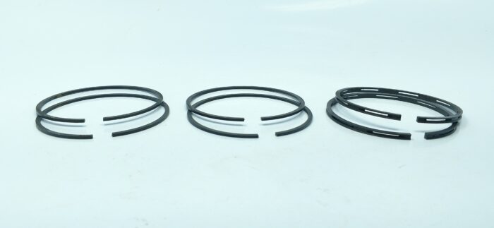Triumph 650cc Piston Ring Set +.020" - New Hepolite Reproduction - Image 2