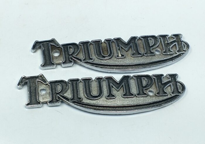 60-2569 - Set of Badges - Painted - UK Tank - Made in UK