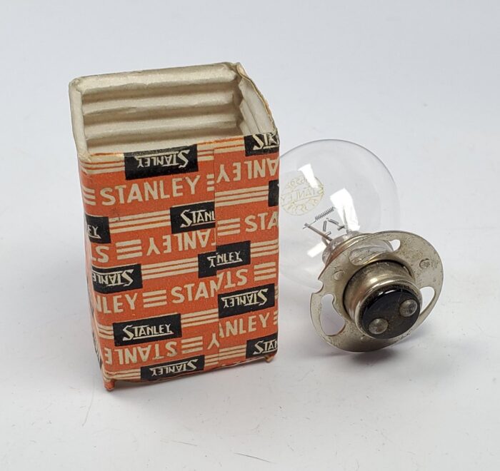 6V Headlight Bulb - Bates Style - 35 / 35W - Stanley - Japan - Image 2