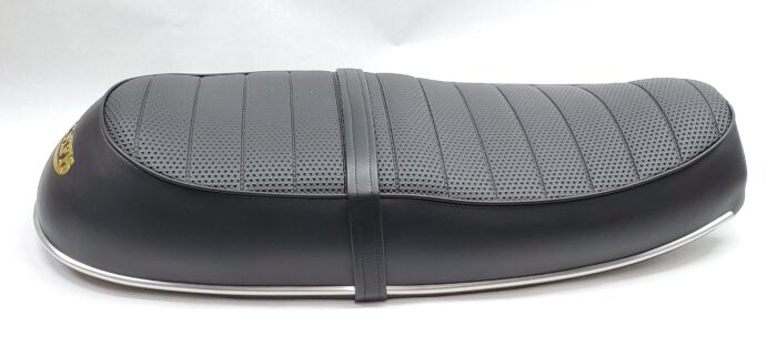 Vintage Look Seat for Hinkley Bonnevilles - UK