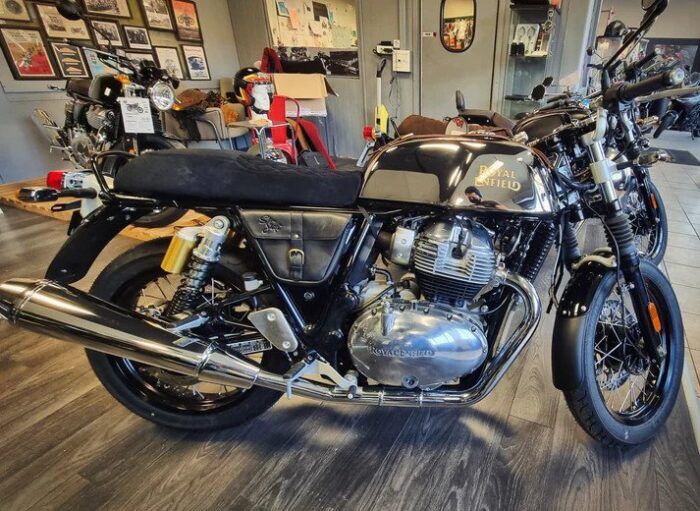 Skin Shift Comfort Seat, Deep Black - Continental GT 650