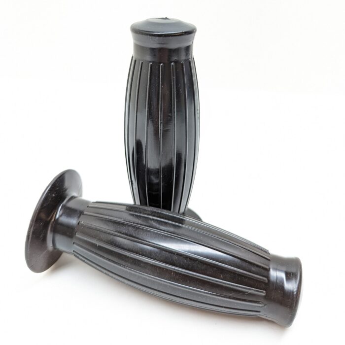 GT Grip Set, Grand Touring, Black - 7/8"