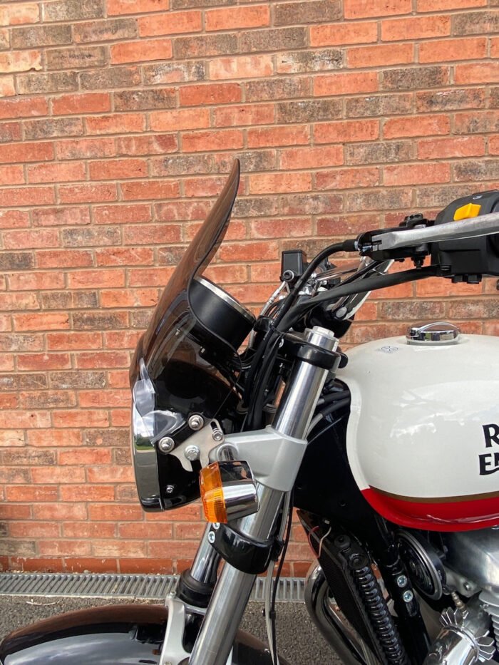 Givi Windshield With Fixing Kit - INT/GT 650, GT535 - Image 2