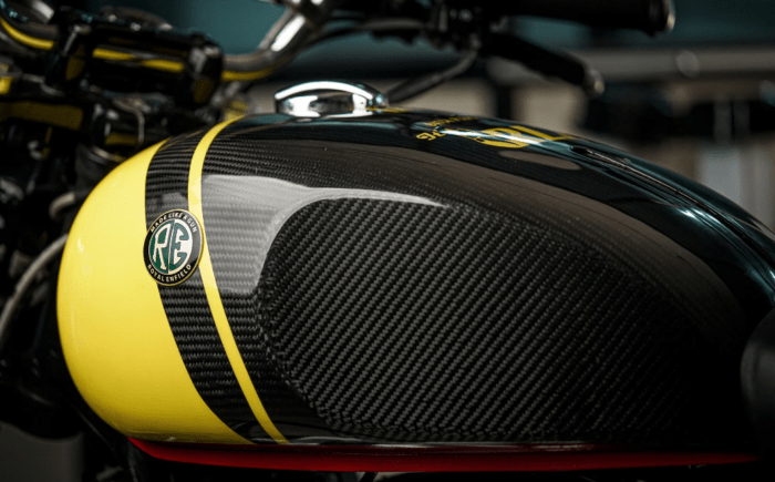 RLZ Carbon Tank Cover - INT 650 - Image 3
