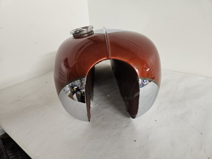 83-2747 NOS-Fuel Tank - Image 3