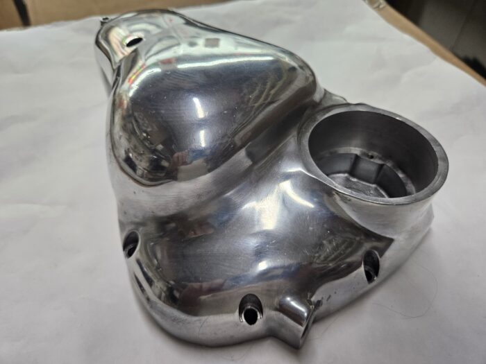 71-7501-NOS-ENGINE SIDE COVER - Image 3