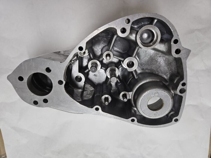 71-7501-NOS-ENGINE SIDE COVER - Image 4